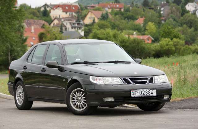 Luxusautó fillérekért? Saab 9-5 2.3 T használtteszt