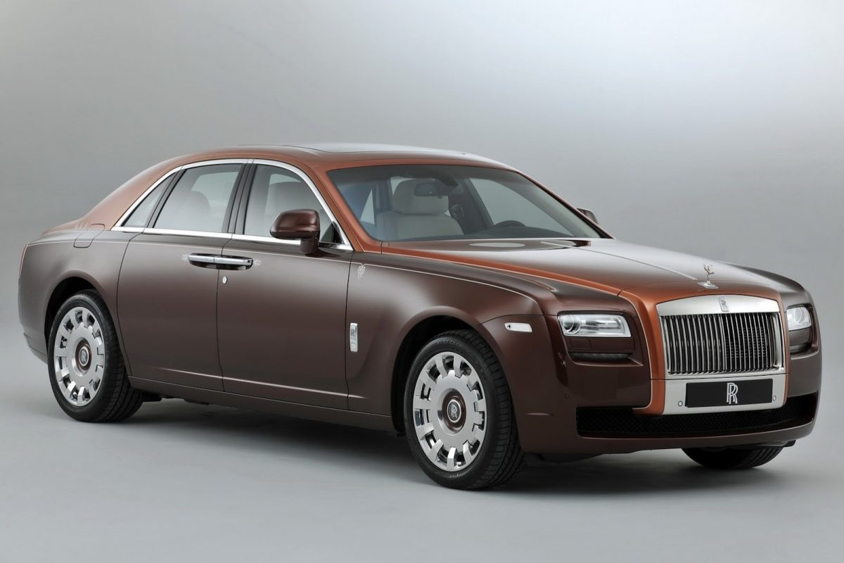 ROLLS-ROYCE GHOST