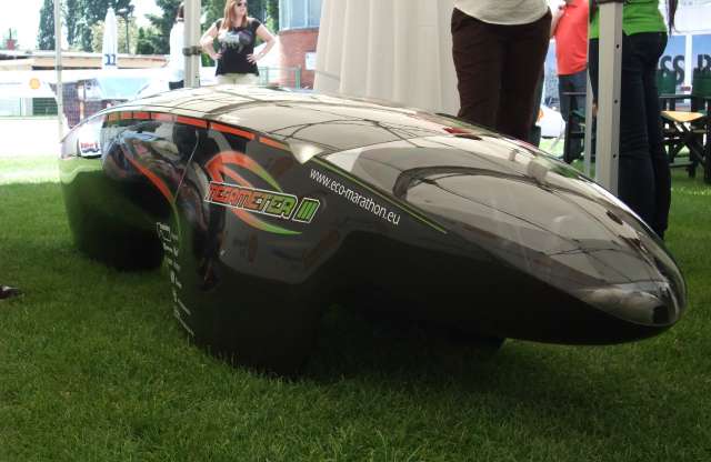 Takarékos: 1 liter benzinnel 2696 km-t mentek az egyetemisták