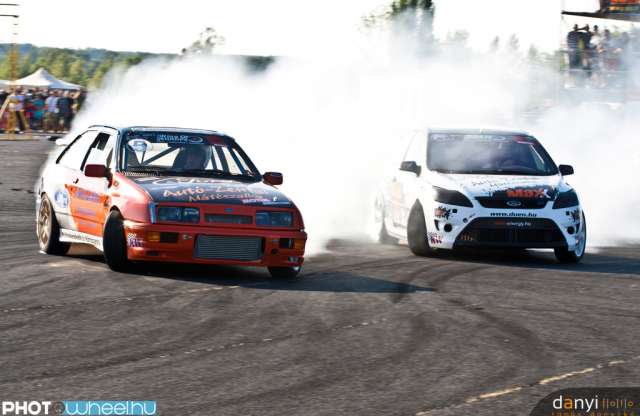 Új áldozatokat szedhet a fallal övezett nyomvonal