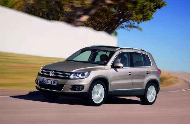 Túl nagy a Touareg, túl kicsi a Tiguan? Új SUV a Volkswagentől