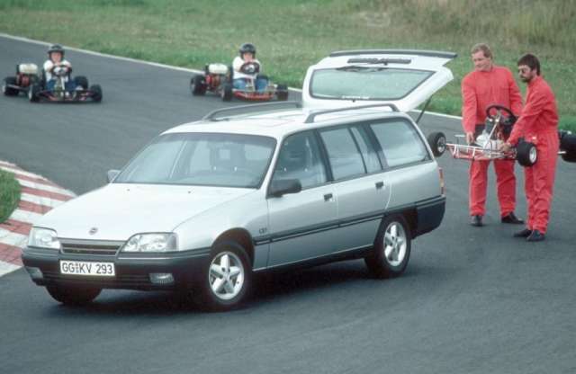 300 ezer forintért is lehet 25 év alatt hűsre kerülni?