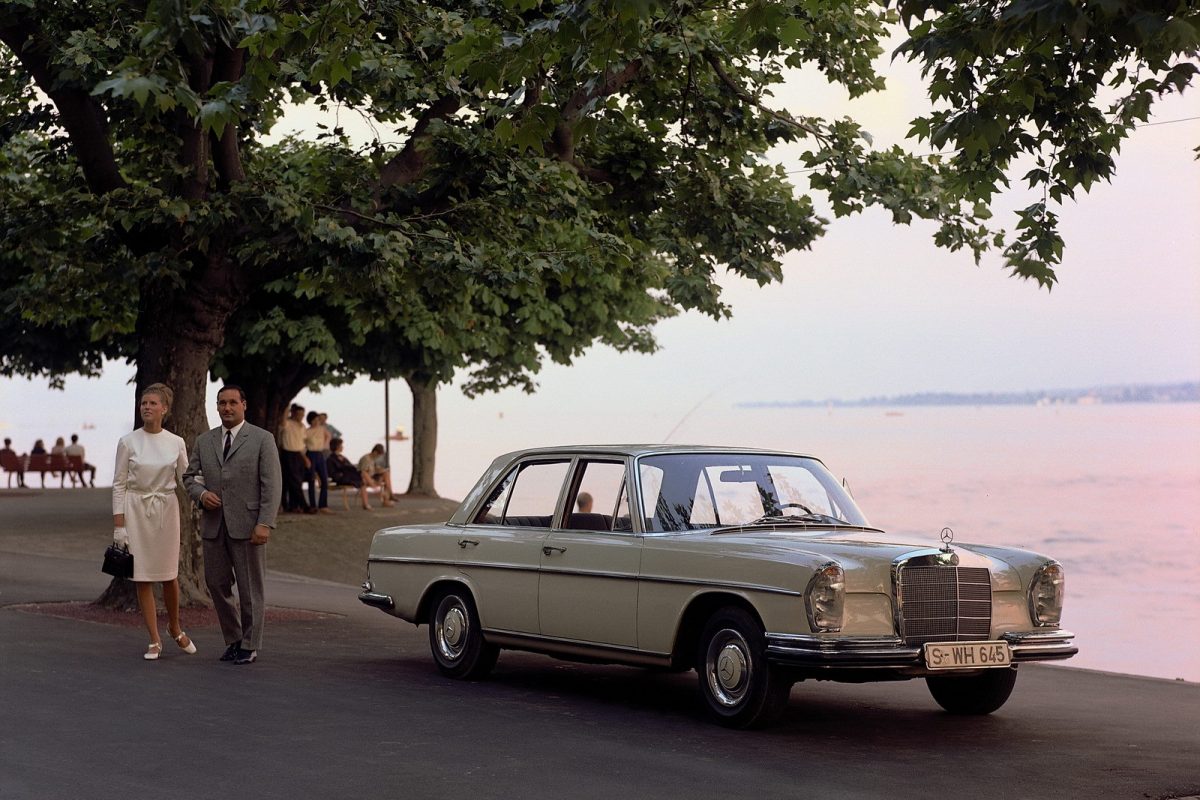 MERCEDES-BENZ S-OSZTÁLY