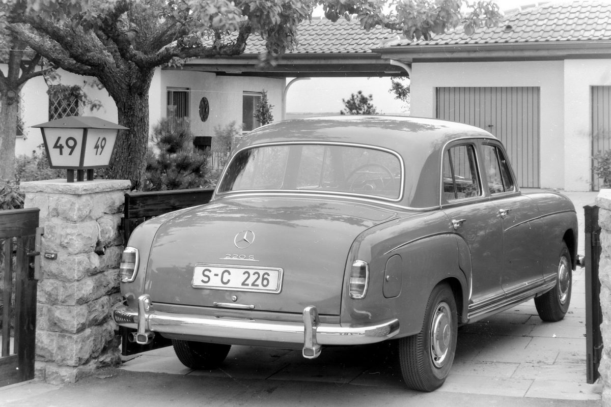 MERCEDES-BENZ S-OSZTÁLY