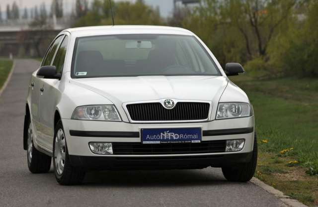 Miből választhatnak a taxisok 2 millió forintból?