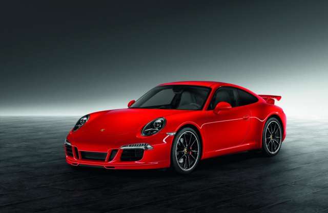 Dizájncsomag és teljesítménynövelés a Porsche 911-hez
