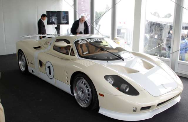 Új úton a koreai autógyártás: szupersportkocsi 800 lóerővel