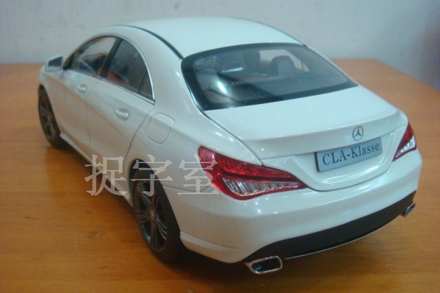 MERCEDES-BENZ C-OSZTÁLY