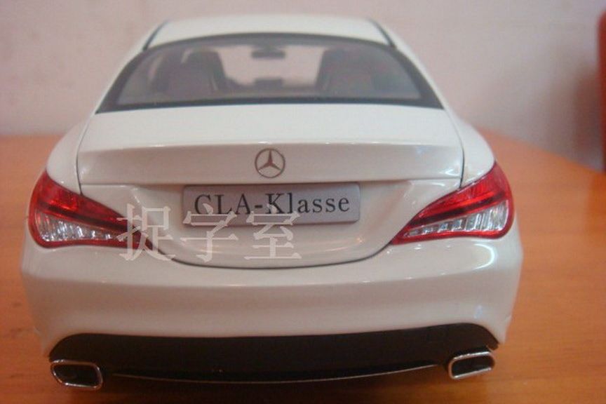 MERCEDES-BENZ C-OSZTÁLY