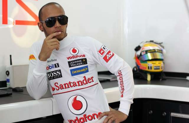 Alonso messze, Webber még messzebb