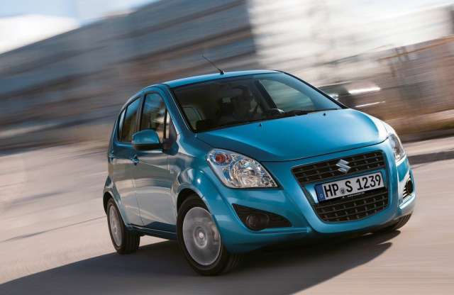 Ajándék Suzuki a legbelevalóbb női sofőrnek! Vajon kié lesz?