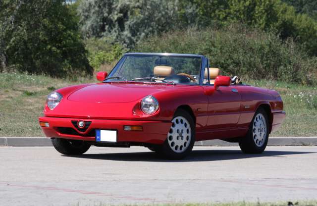 Ilyen a szerelem! Alfa Romeo Spider használtteszt