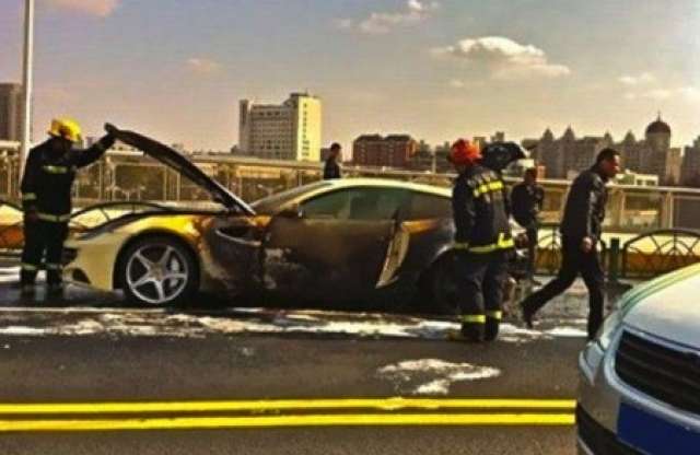 Egyre égőbb a Ferrari