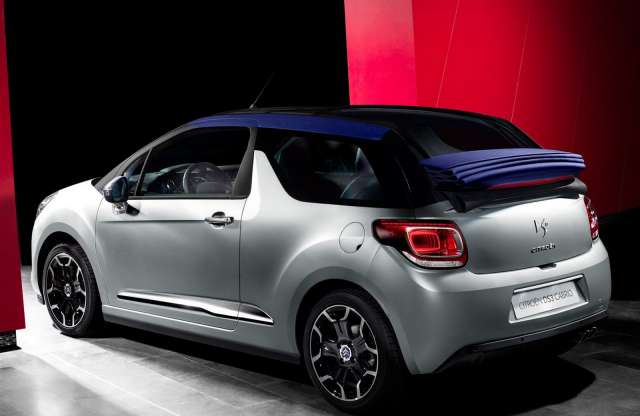 A 2CV tetejét idézi a DS3 Cabrio