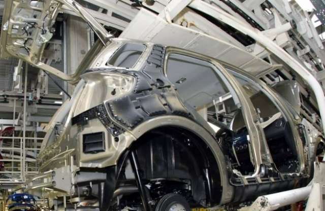 Novembertől újabb fék az esztergomi Suzuki-gyárban