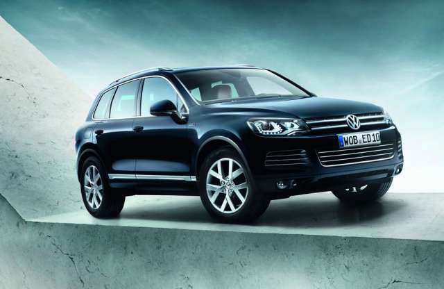 10 éves a VW Touareg - a vevők kapnak ajándékot