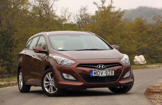 Focus, Astra vigyázat! Majdnem tökéletes a kombi Hyundai i30