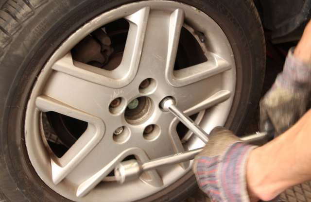 Gumicsere: így csináld magad!