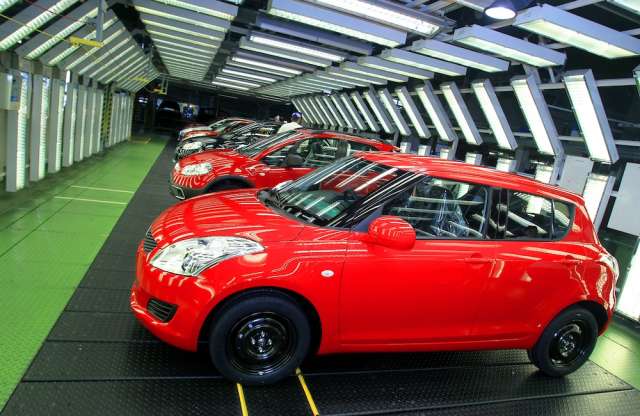 Swifttel jár az igazgató – látogatás Esztergomban