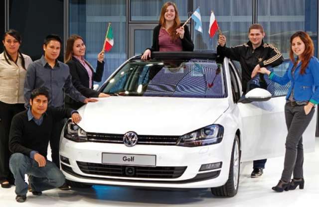 Golfba ült a Depeche Mode frontembere