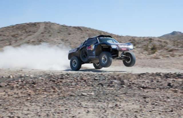Hátsókerékhajtás, 735 LE – ez lehet a Dakar sztárja