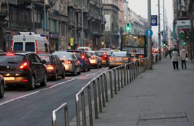 December 1-jén lezárják az aluljárót a Ferenciek terén