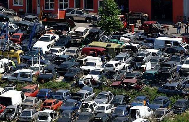 Jövőre már minden roncs pénzt érhet