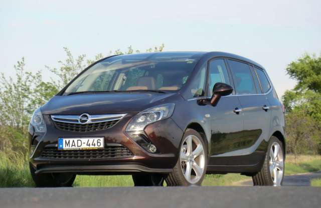 Bezárja bochumi gyárát az Opel