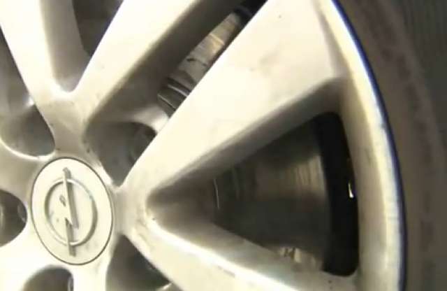 Szikrát nem, de füstöt adhat az olcsó fékbetét