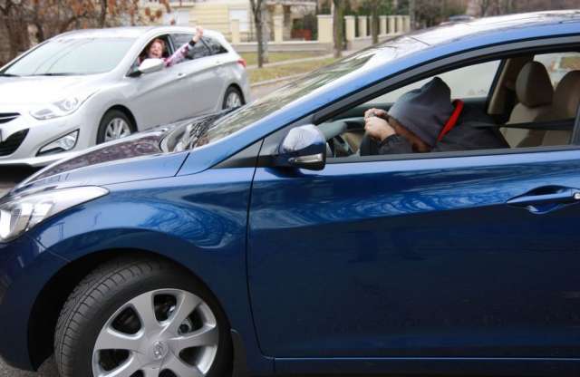 Videón egy felfoghatatlan gyalogosgázolás