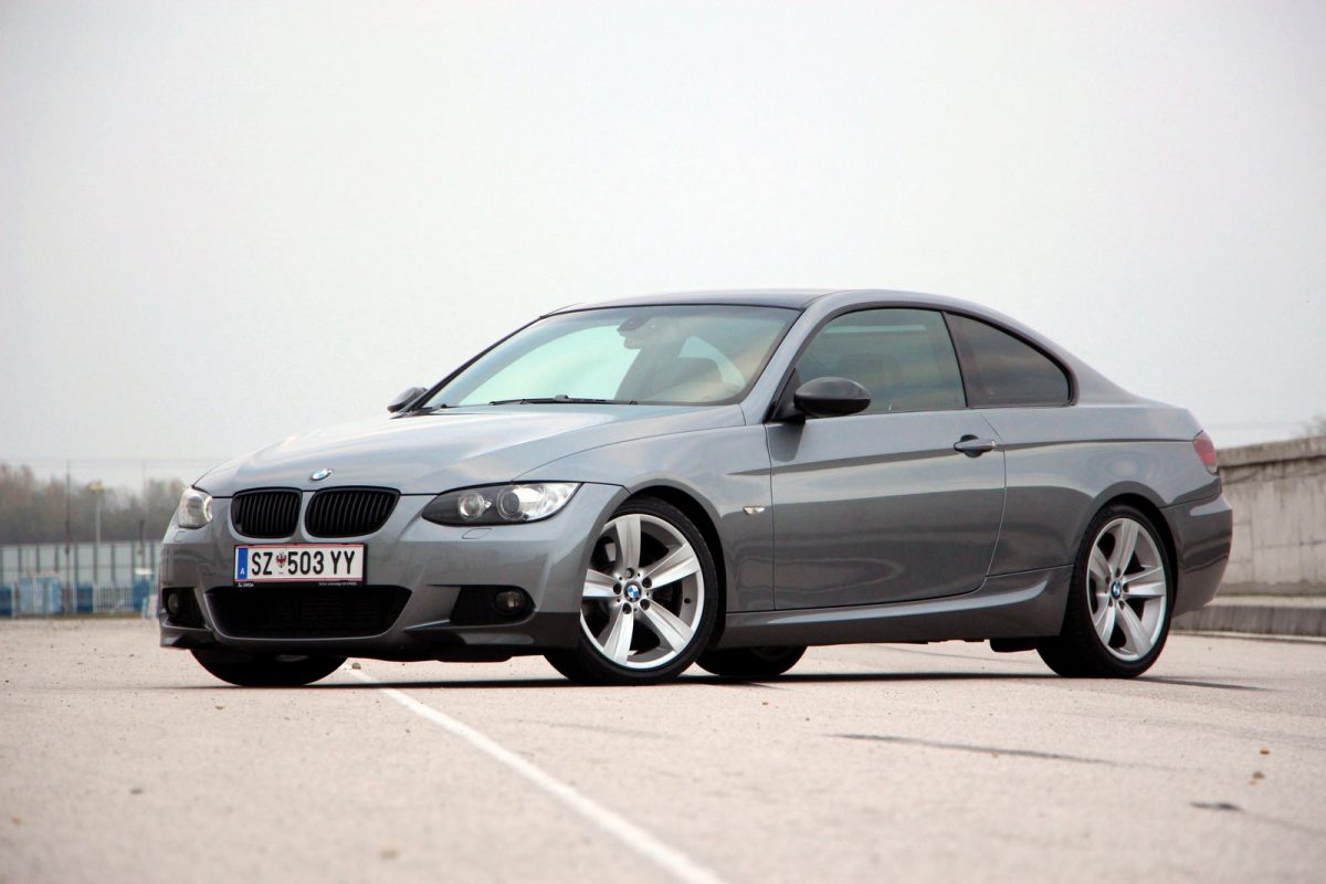 BMW 325