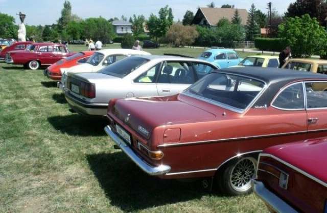 Ígéretes veteránautós rendezvény a Balatonnál