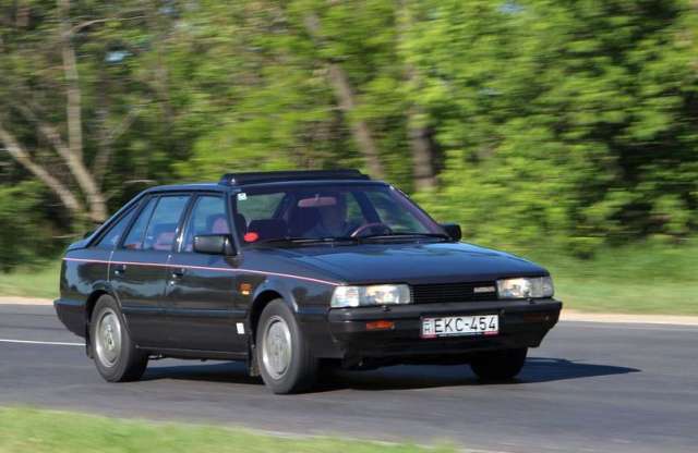 Autó, ami hihetetlen, hogy létezik – Mazda 626 30 évesen
