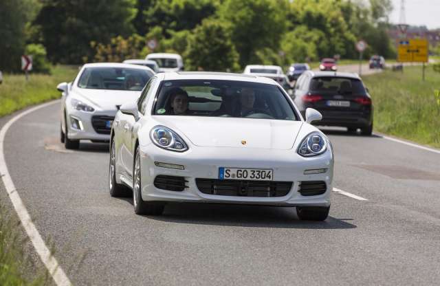 Teszten is csak 4,4 litert fogyaszt a 416 lóerős Porsche