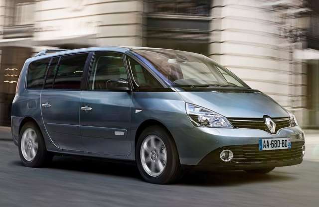 Hivatalos, hogy átalakul a tér