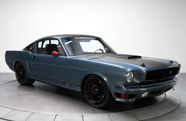 Mustang 66 millióért