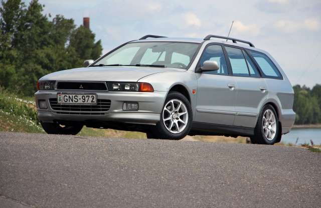 Elnyűhetetlen japán? Mitsubishi Galant használtteszt