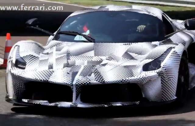 Alonso arcán is látszik: rettenet erős a LaFerrari