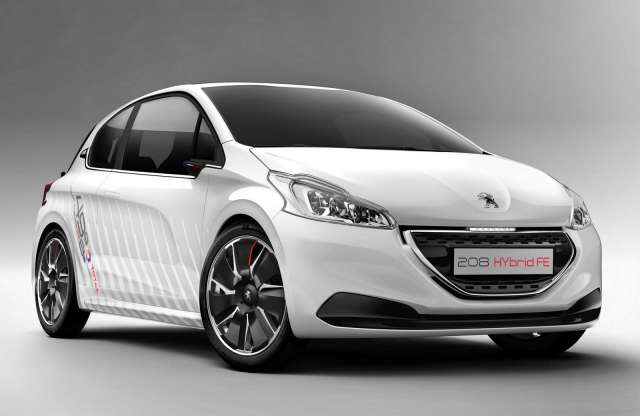 Hibrid 208-ast is villant a Peugeot