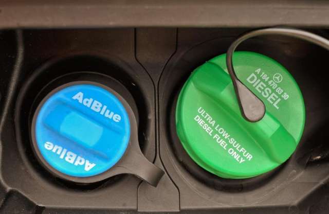 Mi a fene az az AdBlue? Jó ez nekünk?