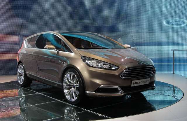 Frankfurti Ford: hétüléses, sportos S-MAX koncepció