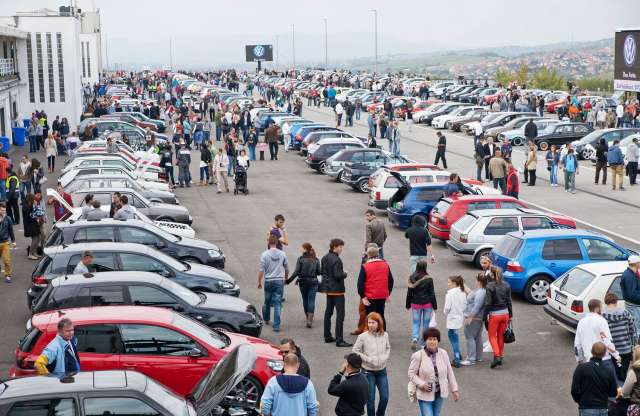310 lóerős autók fognak viaskodni a Golf-találkozón