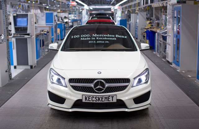 A Mercedes kecskeméti gyárában bárki VIP lehet néhány óráig