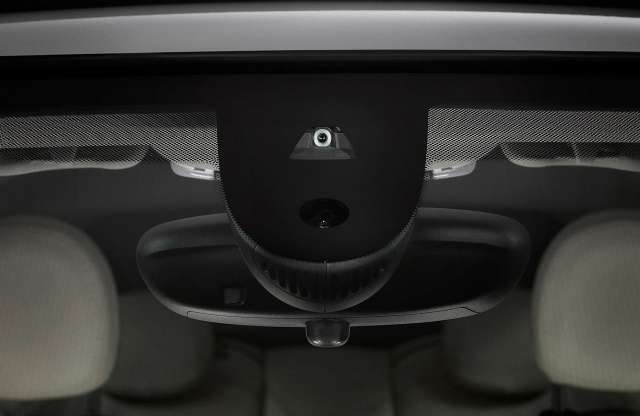 Csokornyi sofőrsegéddel érkezik a legújabb Mini