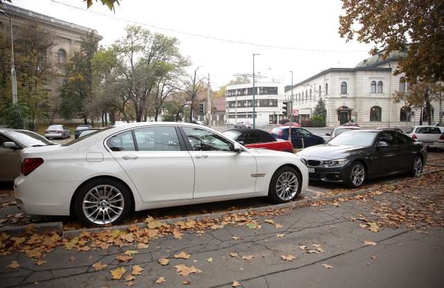 Erősítést ígér a BMW, de villanyautókat még nem hoz nekünk