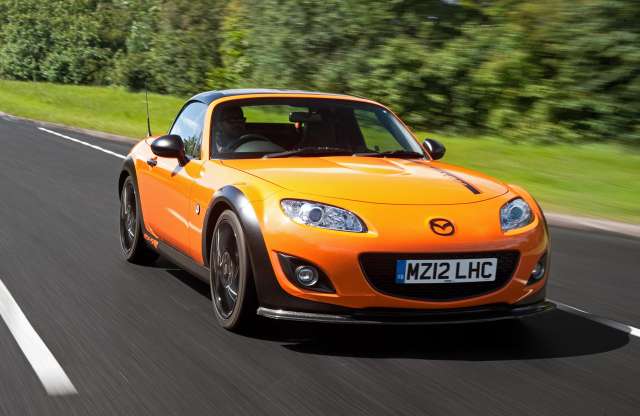 Jön a 203 lóerős Mazda MX-5, nem a gyárból