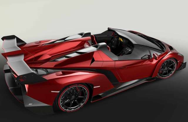 Ez már hivatalos: íme a Lamborghini Veneno Roadster