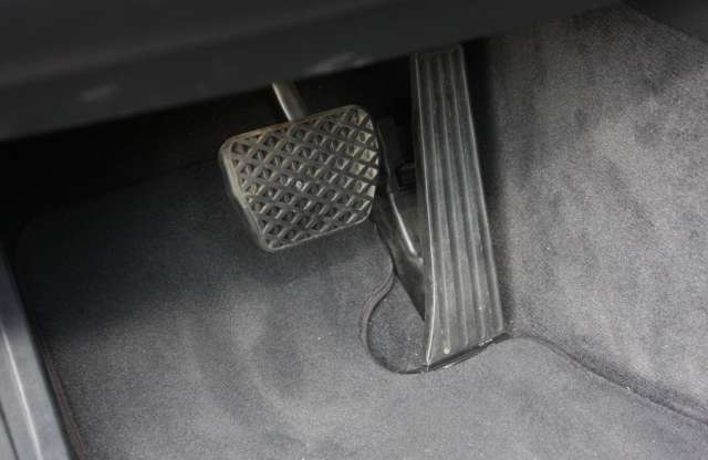 176 000 autóját hívja vissza fékhiba miatt a BMW