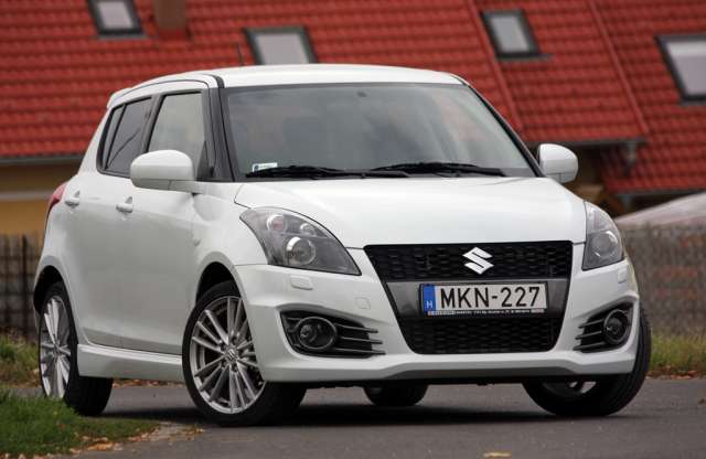 Ötajtósan még jobb. Suzuki Swift Sport teszt