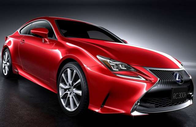 Még egy Lexus dízelmotor nélkül. És szép